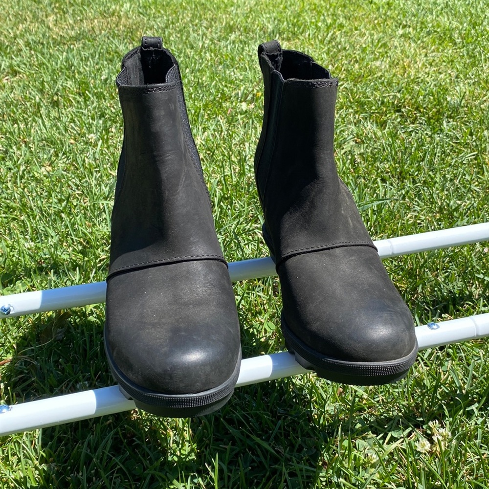 Black boots